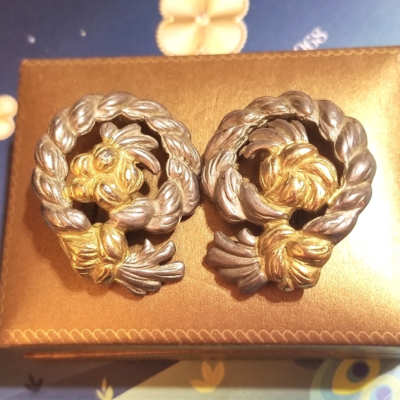 1980'S DVF Diane Von Furstenburg Vintage Earrings - Picture 6 of 6